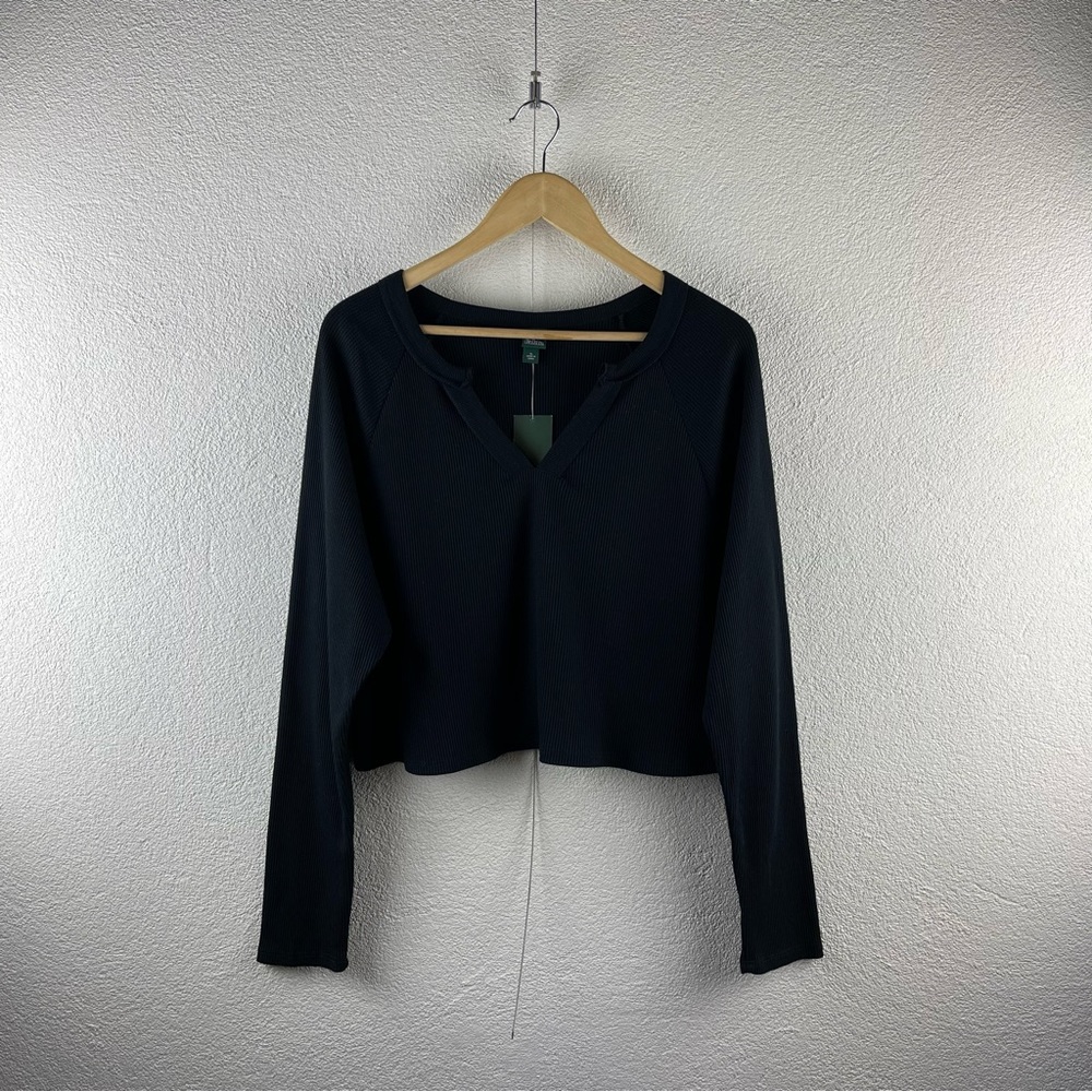 Wild Fable I XL Black Waffle Knit Thermal Split V-Neck Boxy Crop Long Sleeve Top
